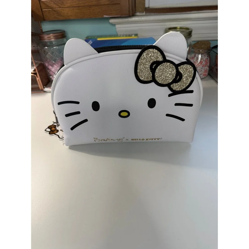 The‎ Creme Shop x Hello Kitty Makeup Bag Beauty Set Limited Edition 5pc Bundle